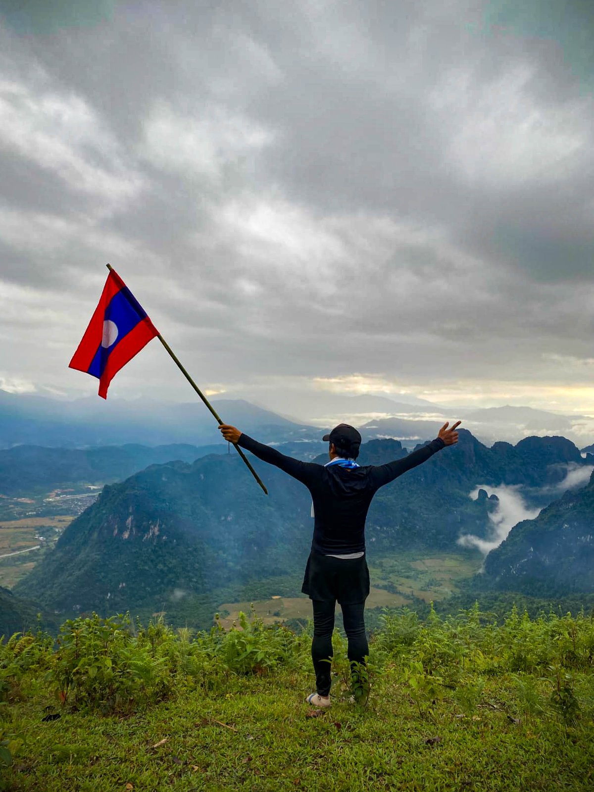 Lost Valley Trekking in Vang Vieng: Full-Day & 2-Day Summit Expedition (2026 Guide)