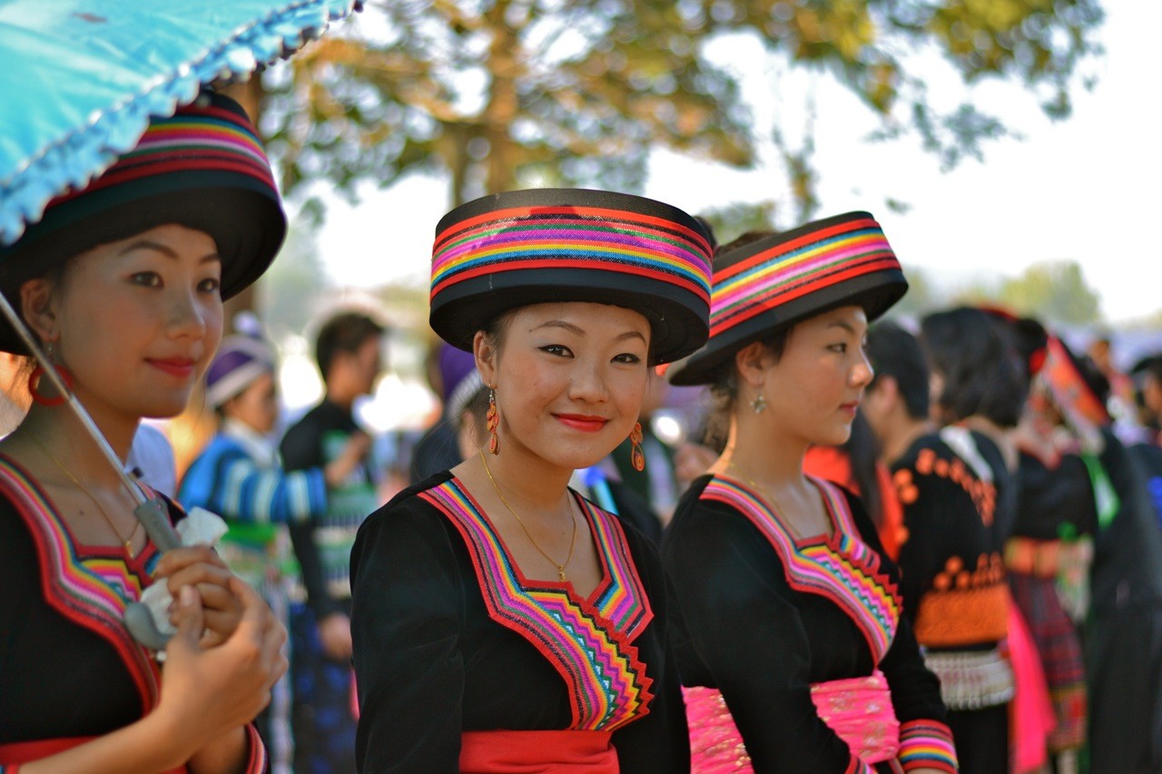 Lao People: Culture, Traditions & Legendary Hospitality Guide (2025)
