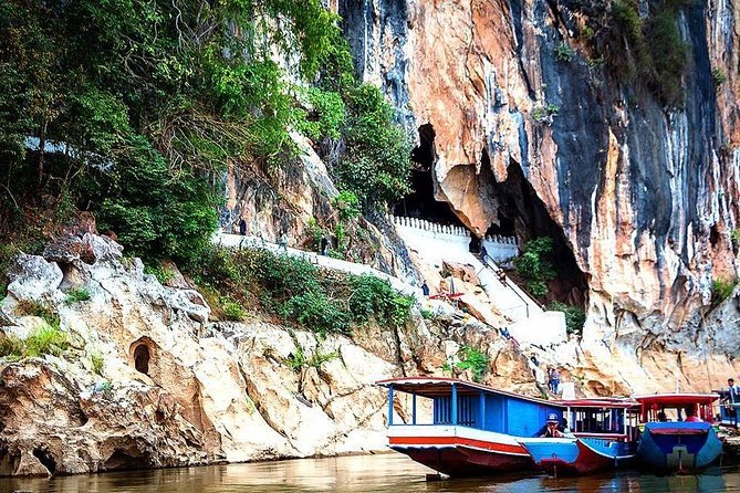 Luang Prabang Travel Guide 2025: UNESCO Heritage, Best Things to Do & Insider Tips
