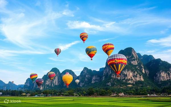 Vang Vieng Hot Air Balloon Ride 2