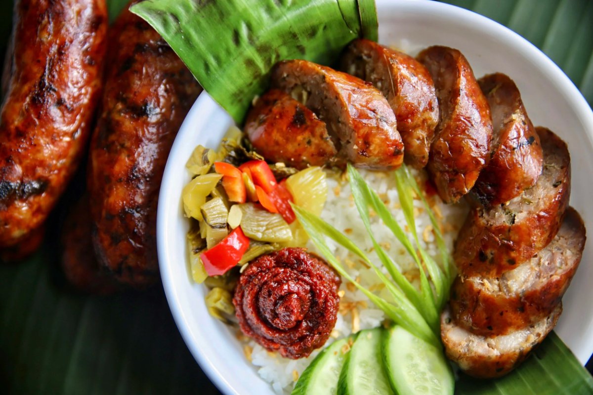 Lao Food Guide: 15 Must-Try Dishes in Laos (2025)