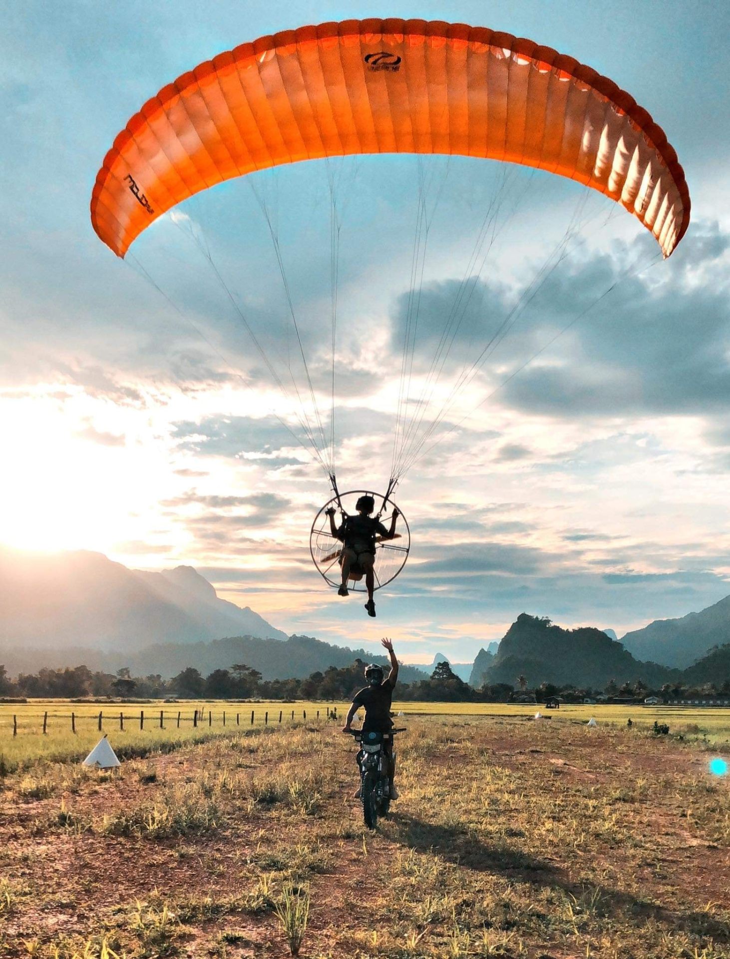 Paramotor Vang Vieng: Aerial Adventure 2025