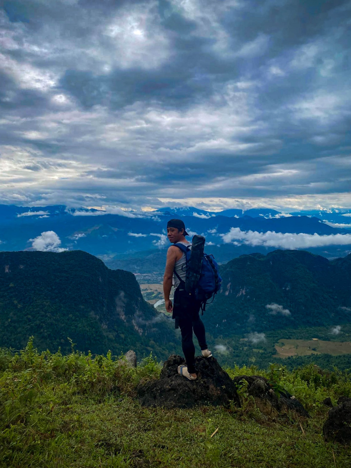 2-Day Trekking Expedition — Lost Valley Overnight Adventure — Lost Valley of Nam Pè