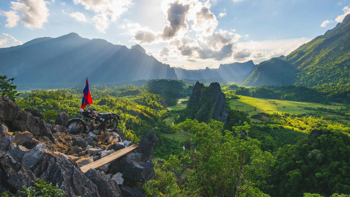 Ultimate Laos Travel Guide 2025: 25+ Destinations, Adventures, Food & Culture